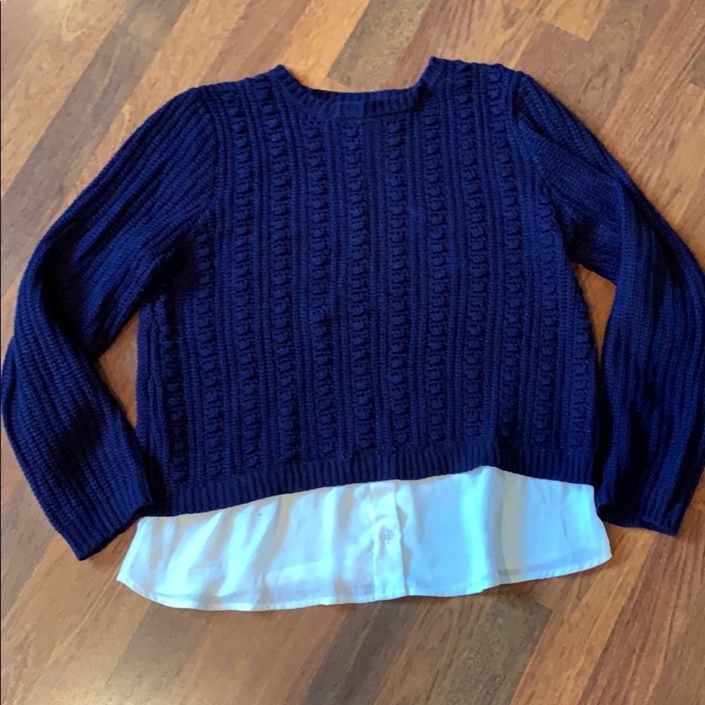 Dark blue sweater with attached bottom